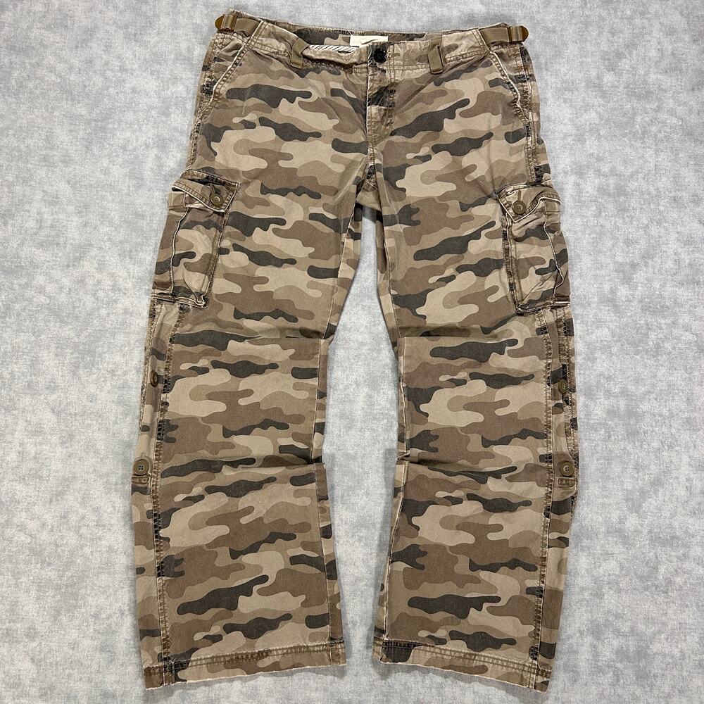Vintage Y2K Old Navy Military Camo Cargo Pants Womens 10 Convertible Roll Up